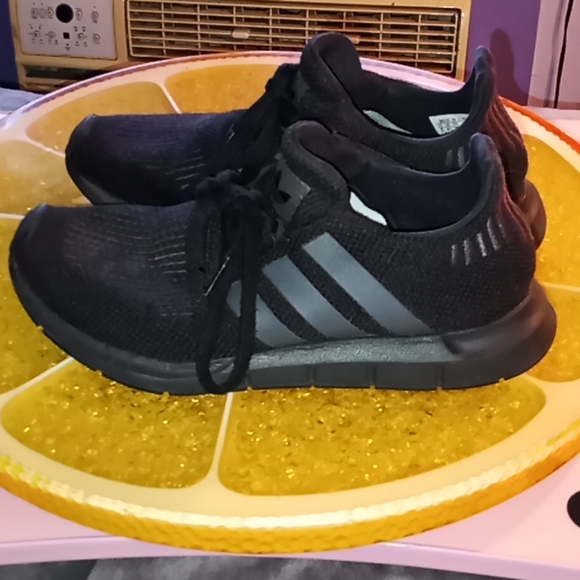 ADIDAS BLK ON BLK ORTHOLITE ATHLETIC SHOES-SIZE 5 - Picture 1 of 8